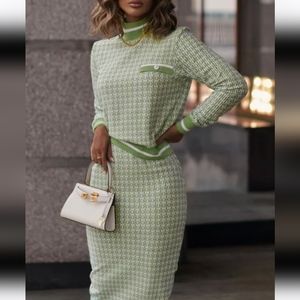 💥Green & White Skirt Set💥